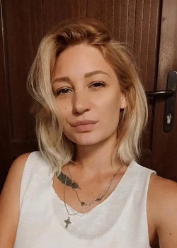 Алена Медведева