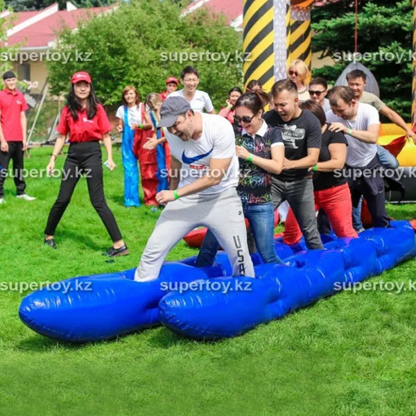 Командные лыжи