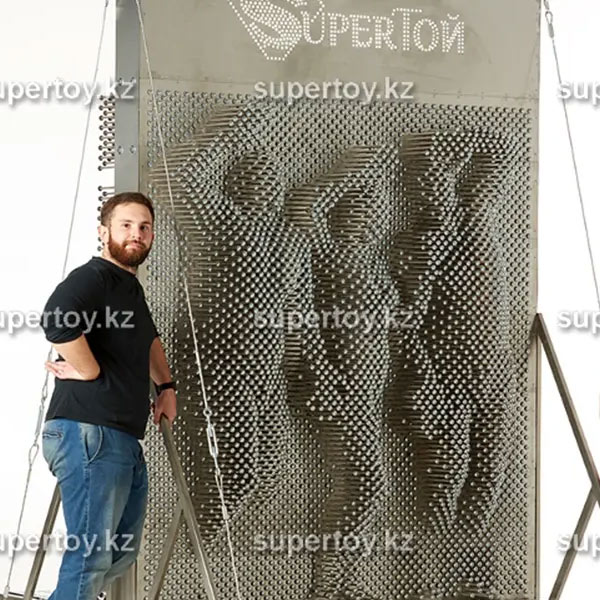Pin Wall