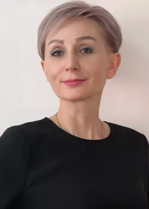 Елена Гакель